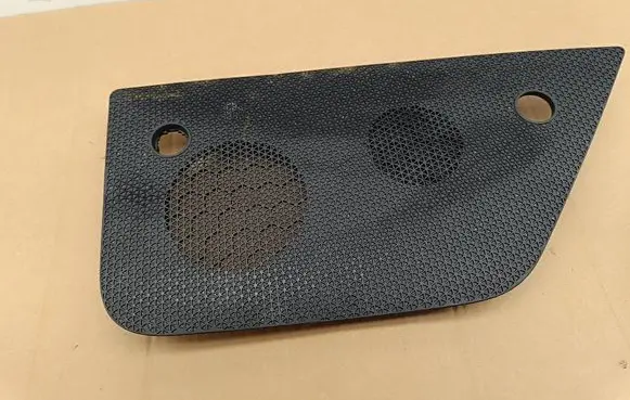 KIA EV6 Side speaker trim/cover 84716CV100