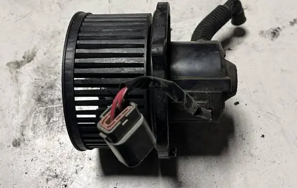 Hyundai H-1, Starex, Satellite Heater fan/blower