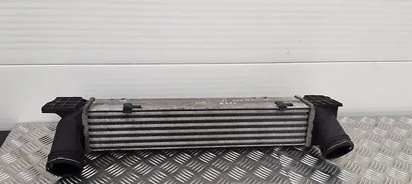 BMW X1 E84 Intercooler radiator 752491608