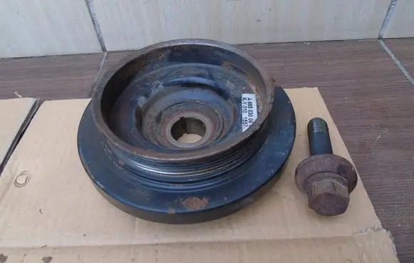 SsangYong Rexton Crankshaft pulley 6650300603