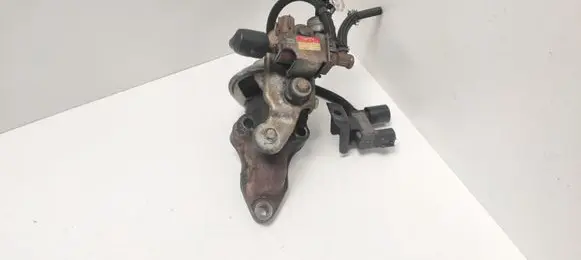 Toyota Corolla E110 EGR valve 2562027070 2581927020