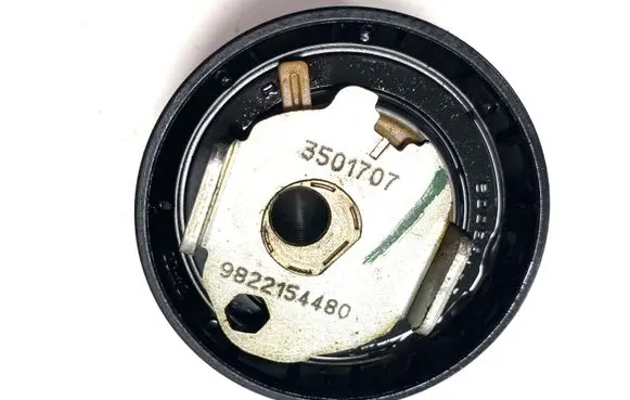 Opel Grandland X Belt tensioner pulley 9822154480 3501707