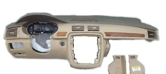Mercedes-Benz R W251 Dashboard