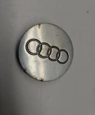 Audi A8 S8 D2 4D Original wheel cap 4D0601170A