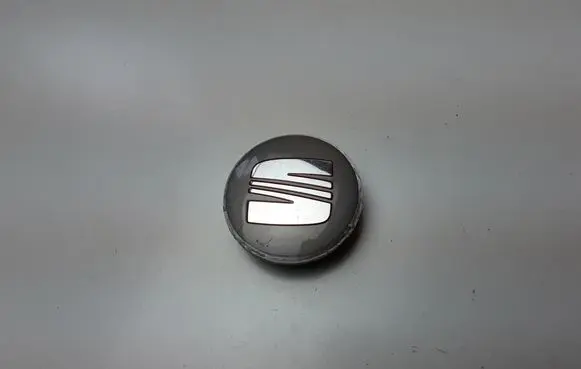 Seat Leon (5F) Original wheel cap 1P0601165