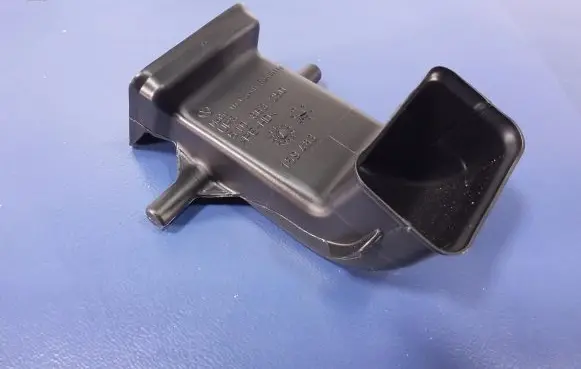 Intake resonator