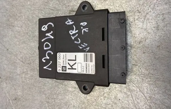 Opel Vectra C Door control unit/module 9227560 360572197