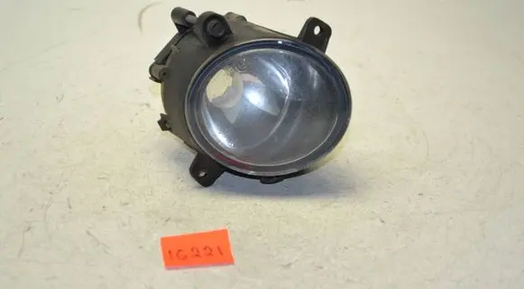 Ford Mondeo Mk III Front fog light 0305062003 1S7115K206AA