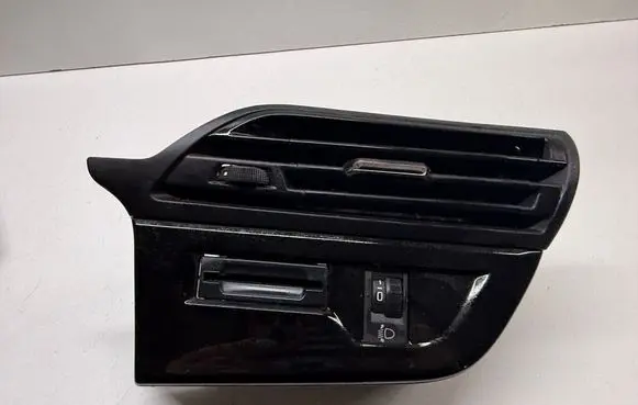 Citroen C4 Grand Picasso Dashboard side air vent grill/cover trim 967797657A 967797667A M46168