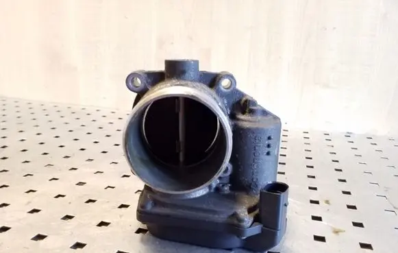 Audi TT TTS Mk2 Throttle valve A2C53390403 06F133062Q