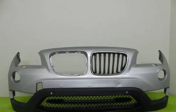 BMW X1 E84 Front bumper 7303750 51117303750