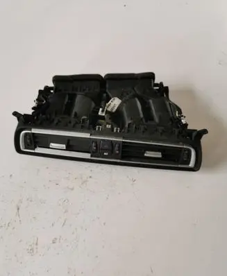 BMW 7 F01 F02 F03 F04 Dash center air vent grill 9115859
