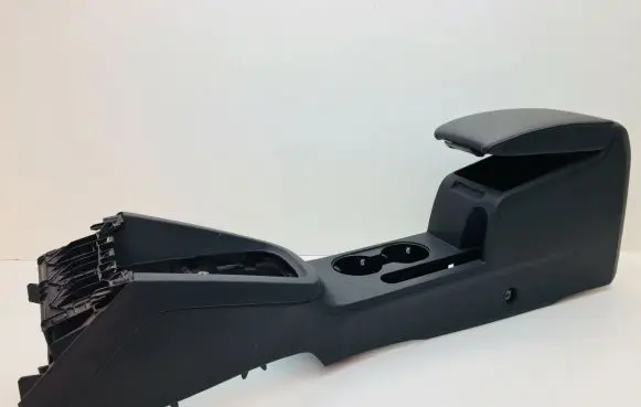 Volkswagen Jetta VI Center console 5C6864207