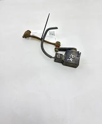 Mercedes-Benz S W220 Front height sensor lever A0105427617