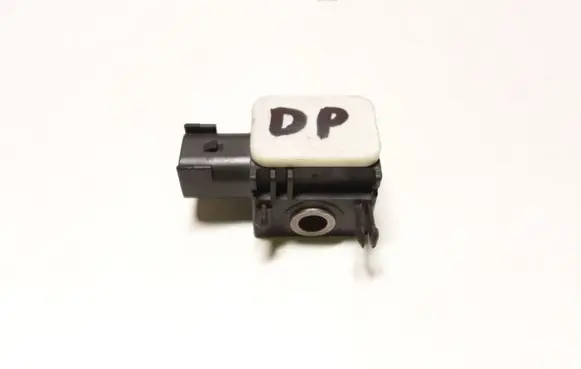 Hyundai Santa Fe Airbag deployment crash/impact sensor 959202B000 SA320080000
