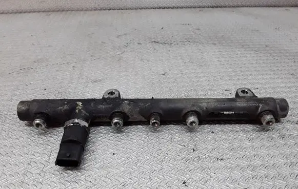 Renault Laguna II Fuel main line pipe 0445214015 7700111013