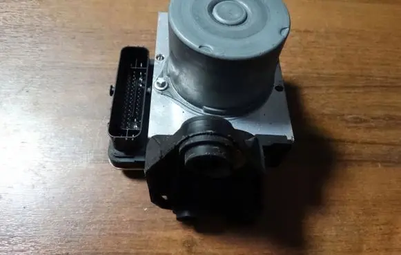 Audi A7 S7 4K8 Master brake cylinder