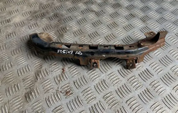 Subaru Forester SG Headlight/headlamp mounting bracket