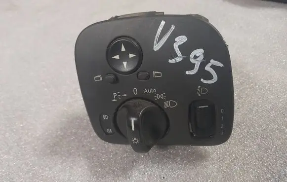Mercedes-Benz C W203 Light switch A2035450604 2035450604