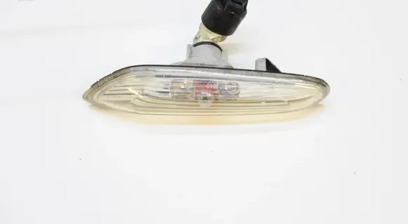 BMW 3 E92 E93 Front fender indicator light 6932997
