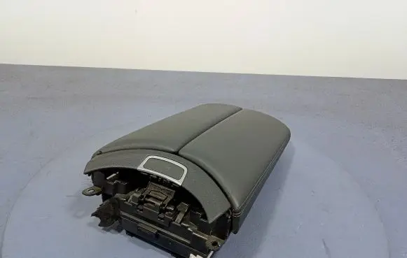 Mercedes-Benz AMG GT R190 C190 Armrest A2906805601
