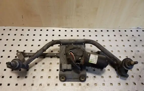 Renault Espace III Front wiper linkage and motor