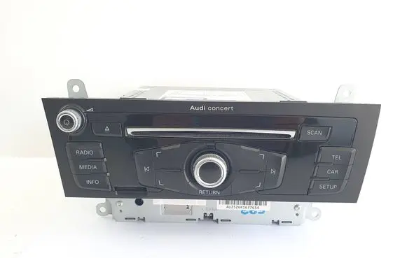 Audi A5 Sportback 8TA Radio/CD/DVD/GPS head unit 8R1035186