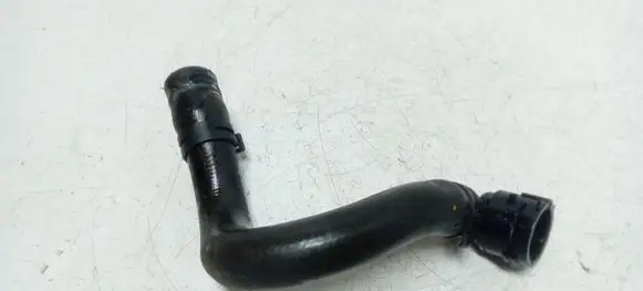 Volkswagen Golf VI Engine coolant pipe/hose