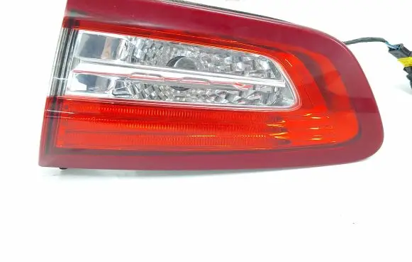 Citroen DS5 Tailgate rear/tail lights 9803167980 26220212 28C0FFR6