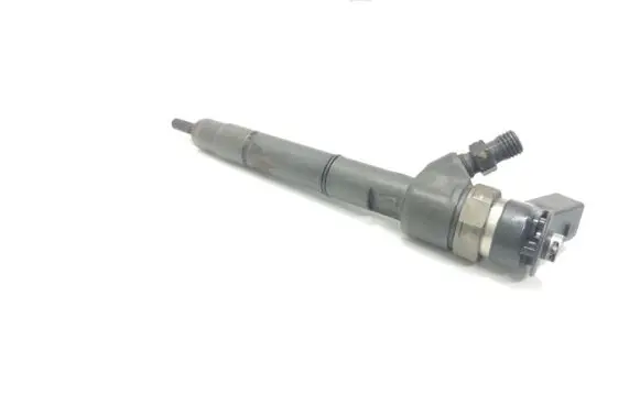 Fuel injector