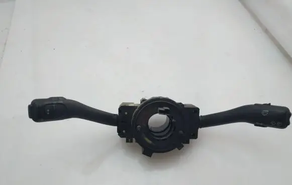 Audi A6 S6 C5 4B Indicator stalk 8L0953513H