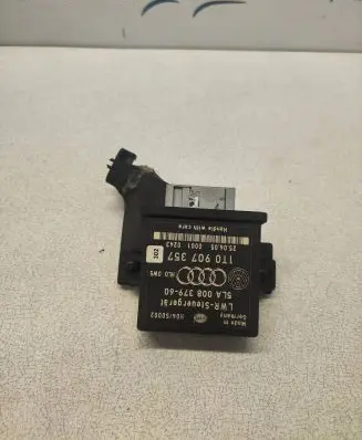 Volkswagen PASSAT B7 Light module LCM 1T0907357 5LA00837960