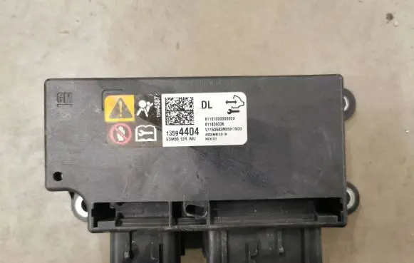 Chevrolet Corvette C7 Airbag control unit/module 13594404