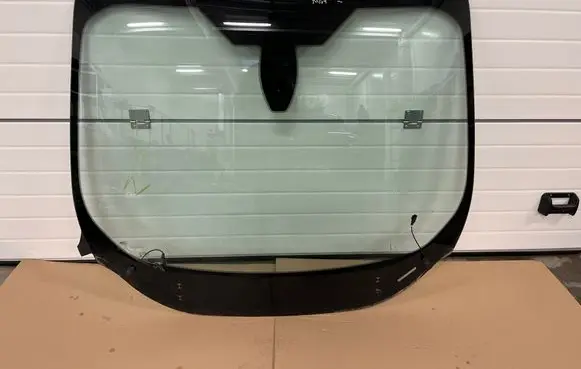 Ford Kuga II Front windscreen/windshield window 