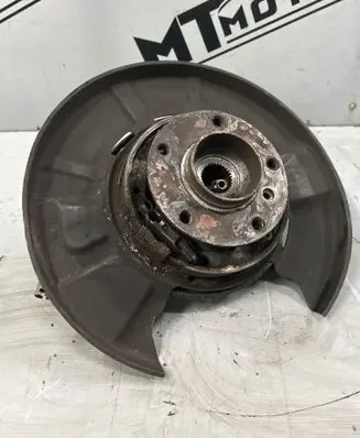 BMW 3 E90 E91 Rear wheel hub spindle/knuckle T8507T 0000018962 KY42888