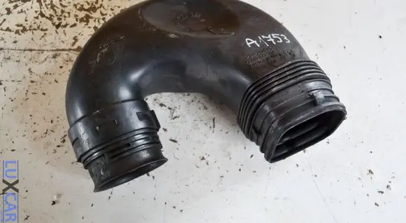 Volkswagen Eos Air intake duct part 3C0129618D