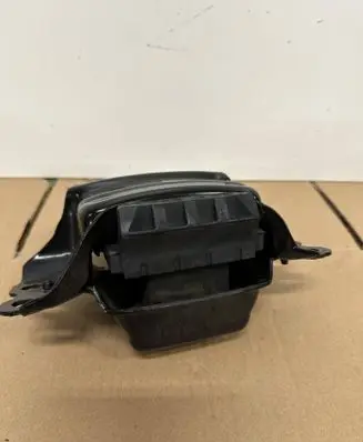 Audi Q3 F3 Engine mount bracket 5QA199555C