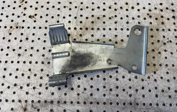 Ligier JS 50 Air filter cleaner box bracket assembly 