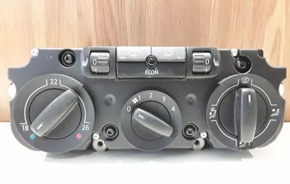 Volkswagen Golf Plus Climate control unit 5M1820045