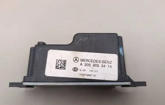 Mercedes-Benz C W204 Voltage converter inverter A2059053414 1722802867101