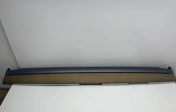 Tesla Model Y Dashboard 162454703A