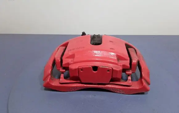 BMW 7 F01 F02 F03 F04 Front brake caliper
