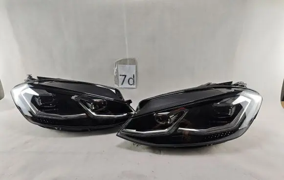 Volkswagen Golf VII Headlights/headlamps set 
