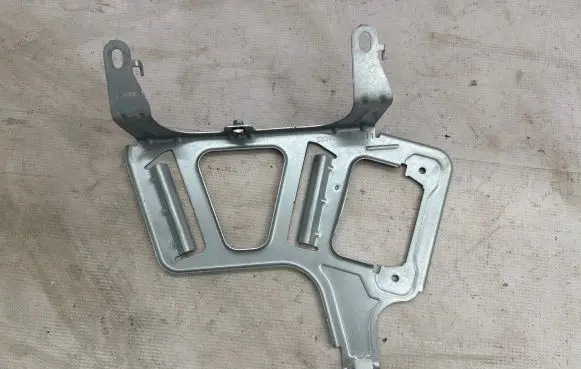 BMW X2 F39 Sound amplifier 6834549