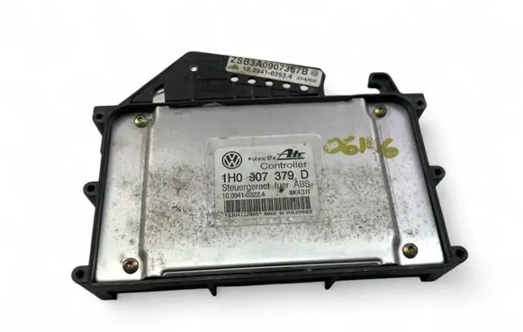 Volkswagen PASSAT B4 ABS control unit/module 1HO907379D