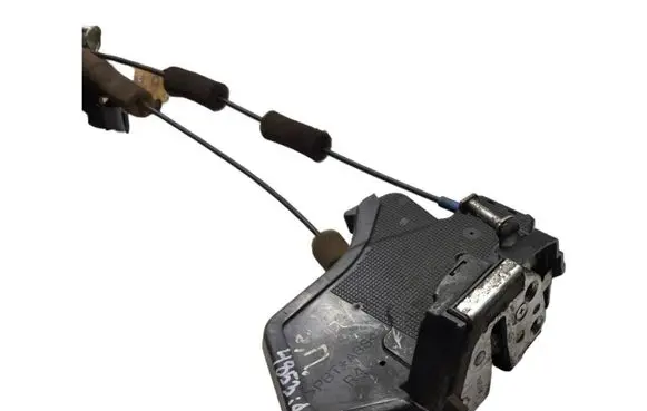 Lexus IS 220D-250-350 Rear door lock