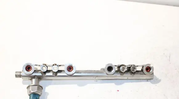 Nissan Qashqai Fuel main line pipe H8201420996 166380783R 175226637R