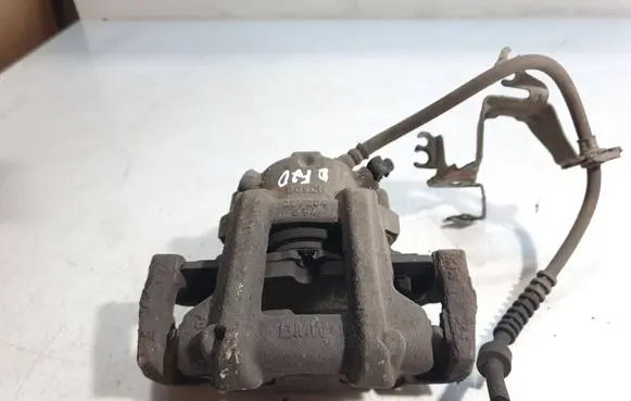 BMW 1 F20 F21 Front brake caliper 22204