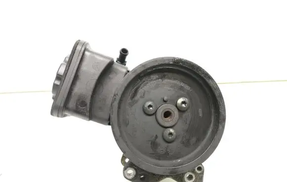 BMW 5 E60 E61 Power steering pump 6760956 6760956100 7693974101