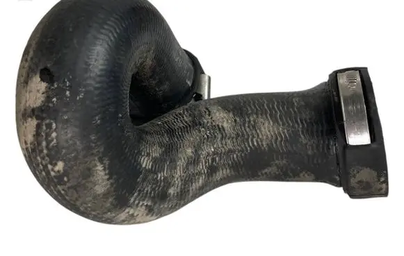 Audi A4 S4 B7 8E 8H Intercooler hose/pipe 8E0145738A